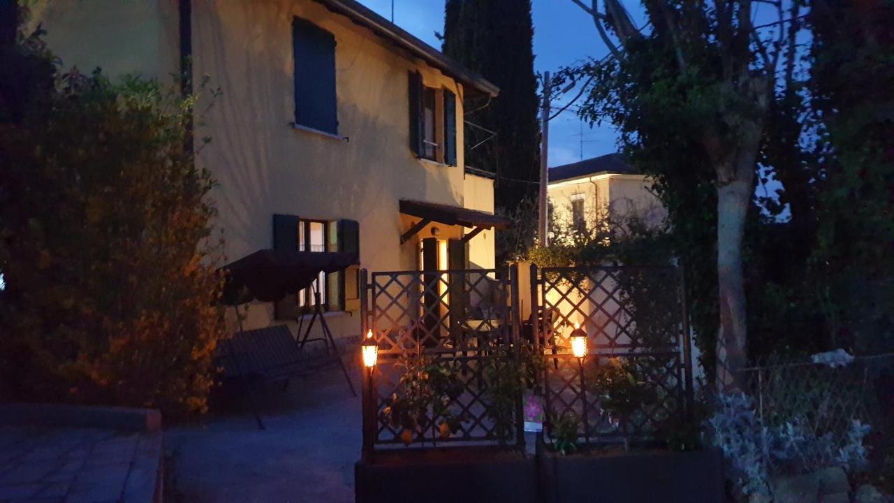 Casa Vacanza & Suite Joy Песк'єра-дель-Гарда Екстер'єр фото